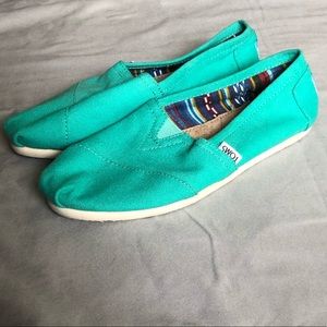 TOMS Teal Canvas Shoes